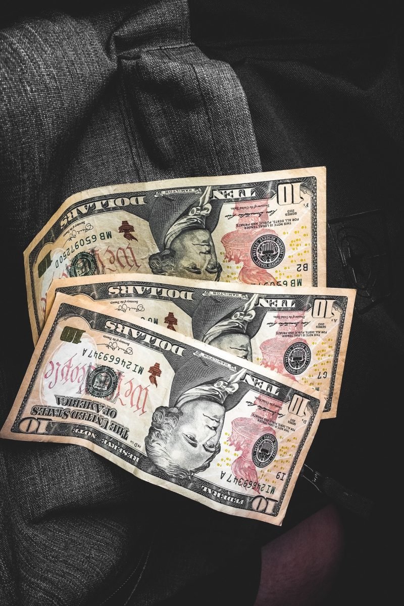 money.jpg money.jpg